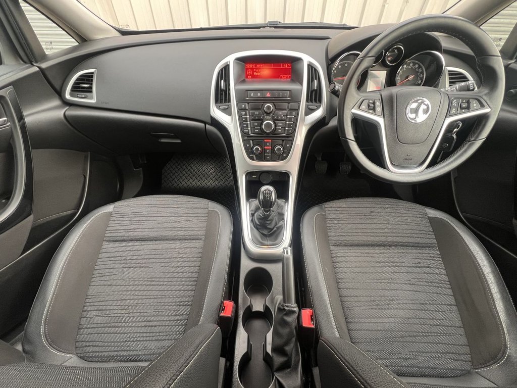Used Vauxhall Astra 2015 for sale - 76950354: Photo 10