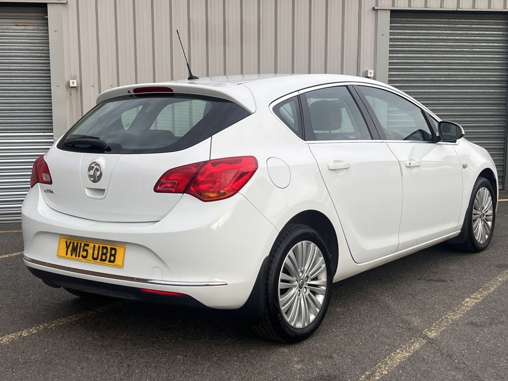 Used Vauxhall Astra 2015 for sale - 76950354: Photo 5