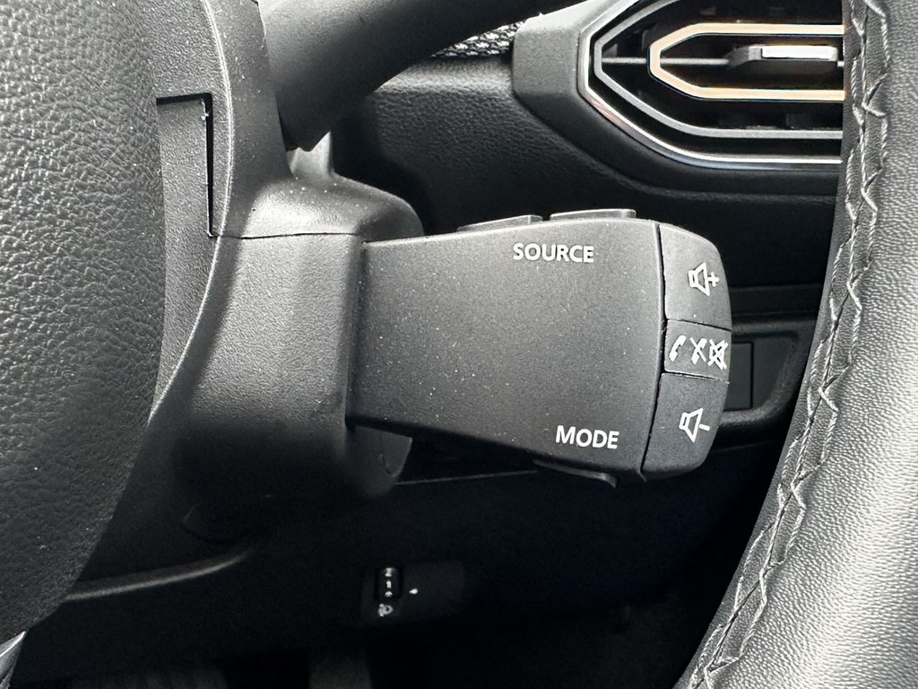 Used Dacia Sandero Stepway 2021 for sale - 76291126: Photo 20