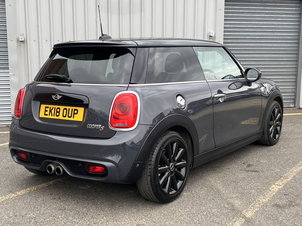Used MINI Hatch 2018 for sale - 76950239: Photo 5