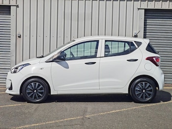 Used Hyundai i10 2017 for sale - 75487744: Photo