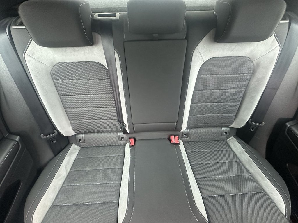 Used Volkswagen Golf 2017 for sale - 77692885: Photo 10