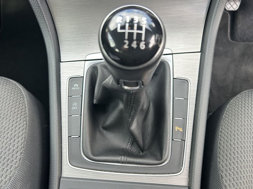 Used Volkswagen Golf 2017 for sale - 76367399: Photo 20