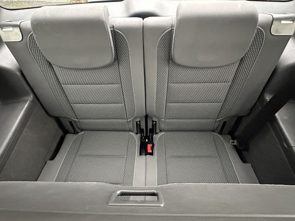 Used Volkswagen Touran 2011 for sale - 76883263: Photo 13