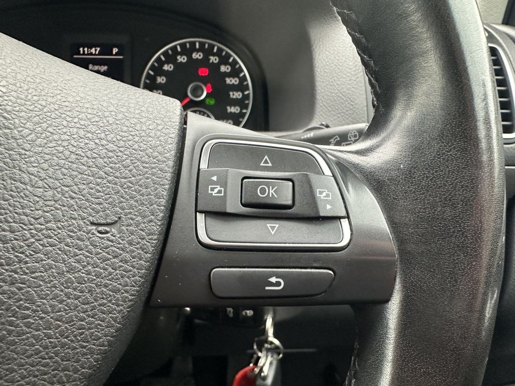 Used Volkswagen Touran 2011 for sale - 76883263: Photo 16