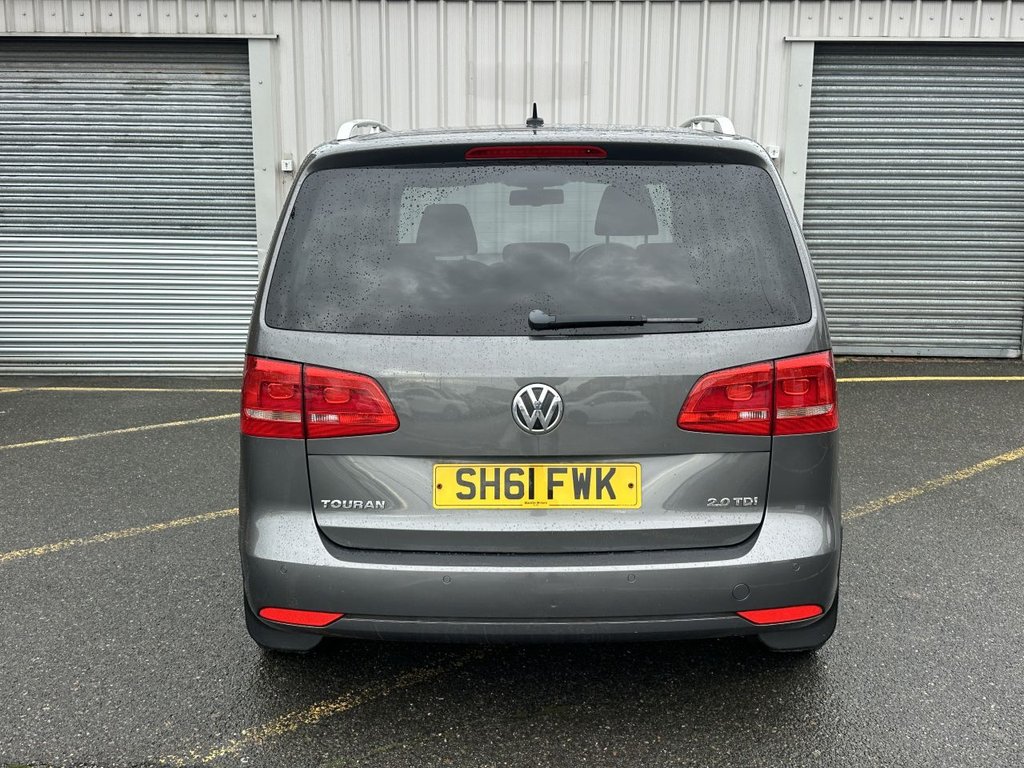 Used Volkswagen Touran 2011 for sale - 76883263: Photo 4