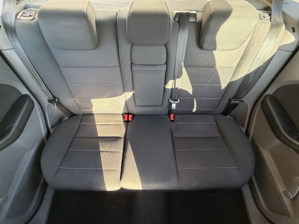 Used Ford Focus 2011 for sale - 76367403: Photo 10