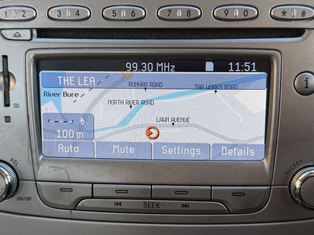 Used Ford Focus 2011 for sale - 76367403: Photo 19