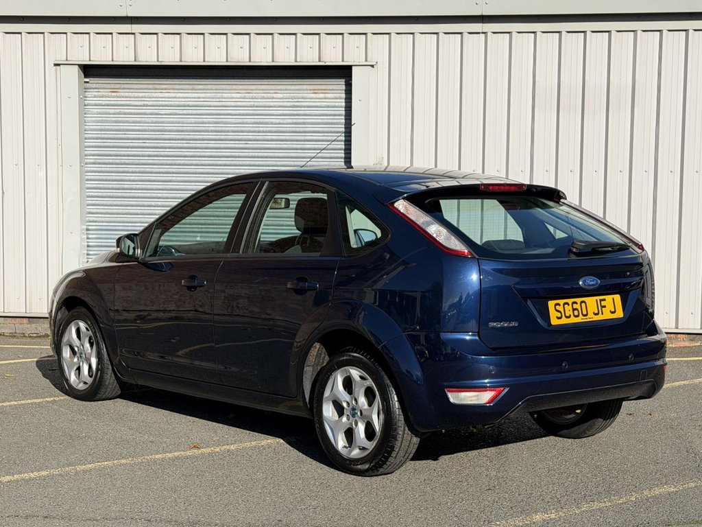 Used Ford Focus 2011 for sale - 76367403: Photo 3