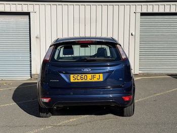 Used Ford Focus 2011 for sale - 76367403: Photo