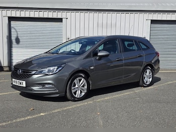 Vauxhall - Astra