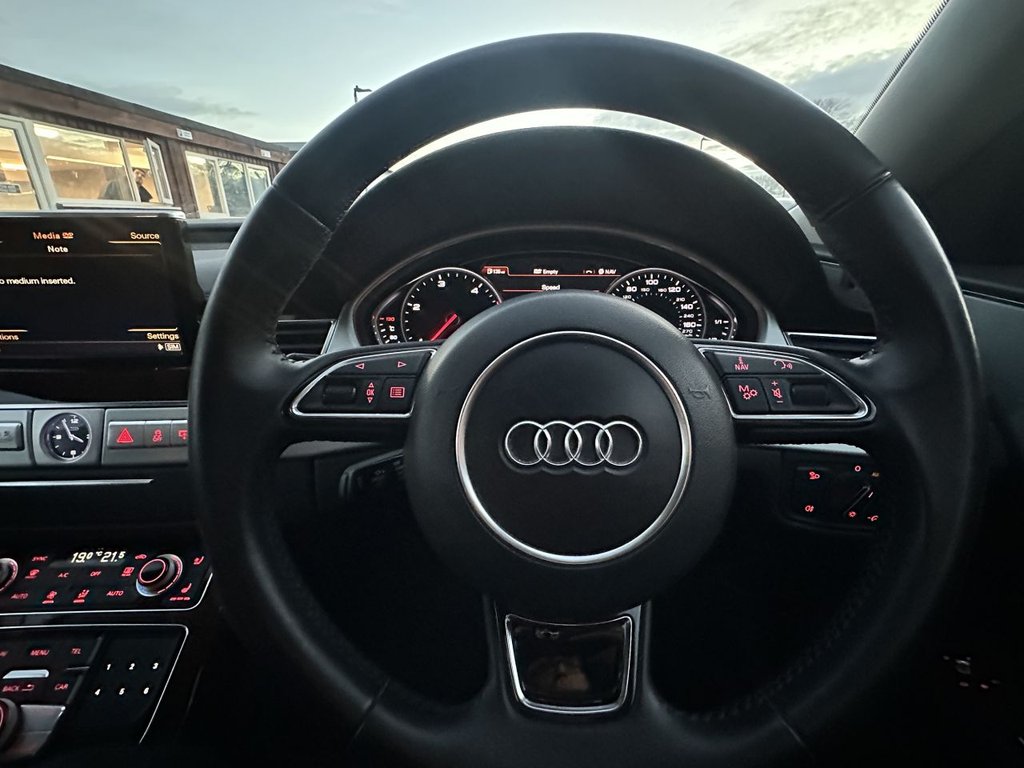 Used Audi A8 2014 for sale - 76883783: Photo 12