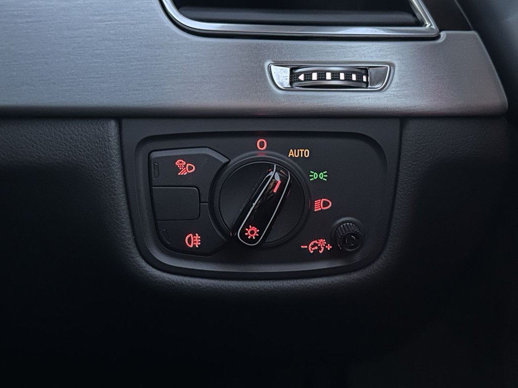 Used Audi A8 2014 for sale - 76883783: Photo 24