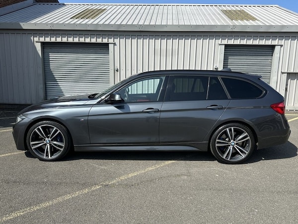 Used BMW 3 Series 2017 for sale - 74917163: Photo 2