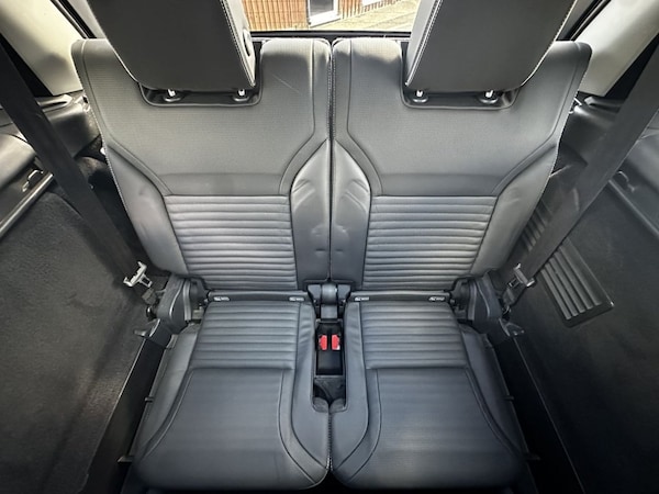 Used Land Rover Discovery 2017 for sale - 76185248: Photo 11