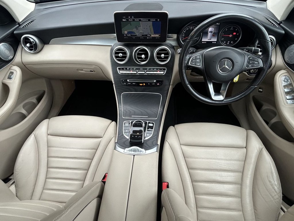 Used Mercedes-Benz GLC 2019 for sale - 76429623: Photo 10