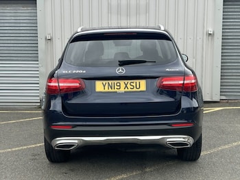 Used Mercedes-Benz GLC 2019 for sale - 76429623: Photo