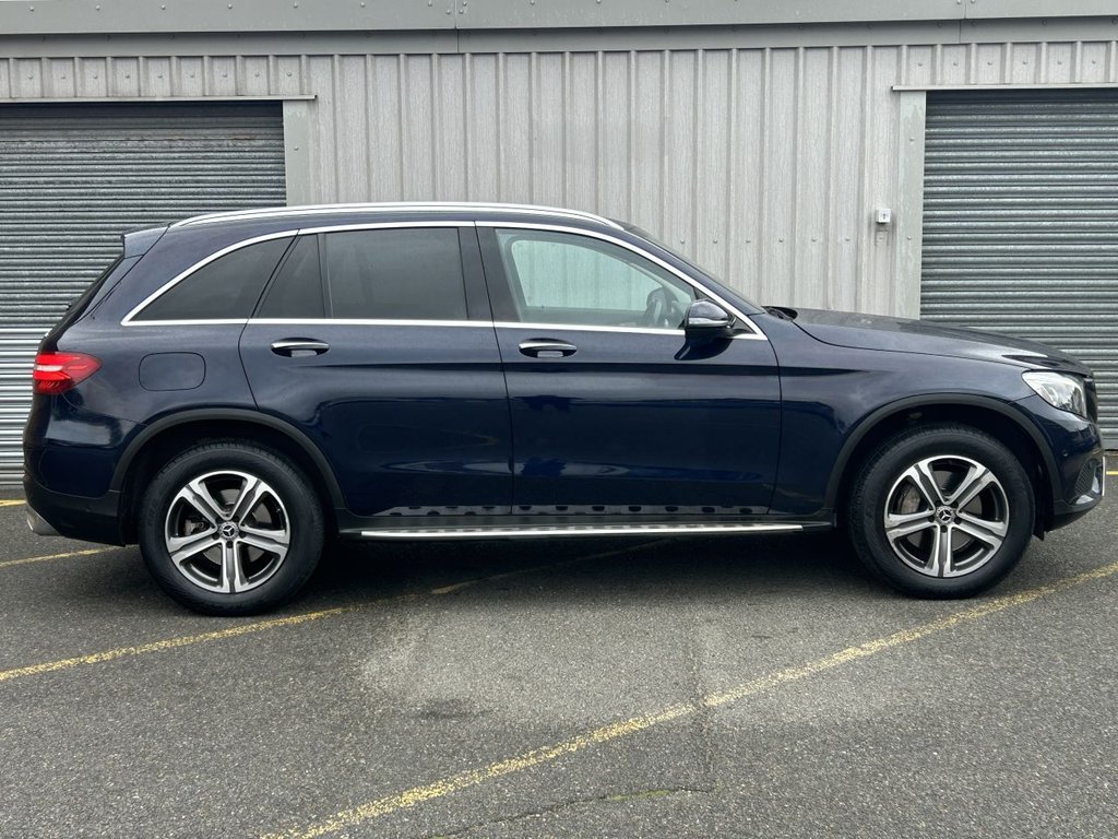 Used Mercedes-Benz GLC 2019 for sale - 76429623: Photo 6