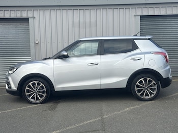 Used Ssangyong Tivoli 2018 for sale - 77810016: Photo