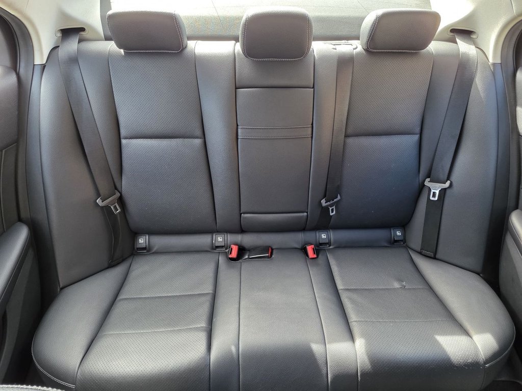 Used Mercedes-Benz C Class 2019 for sale - 75952825: Photo 11