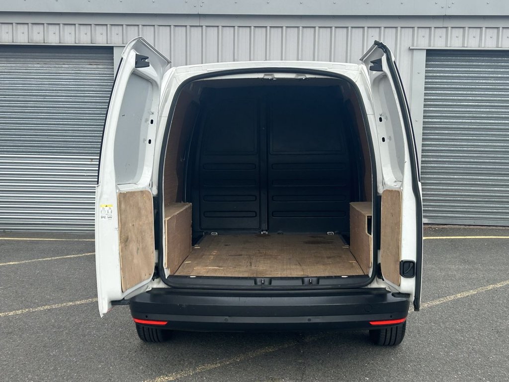 Used Volkswagen Caddy Maxi 2018 for sale - 76255937: Photo 9