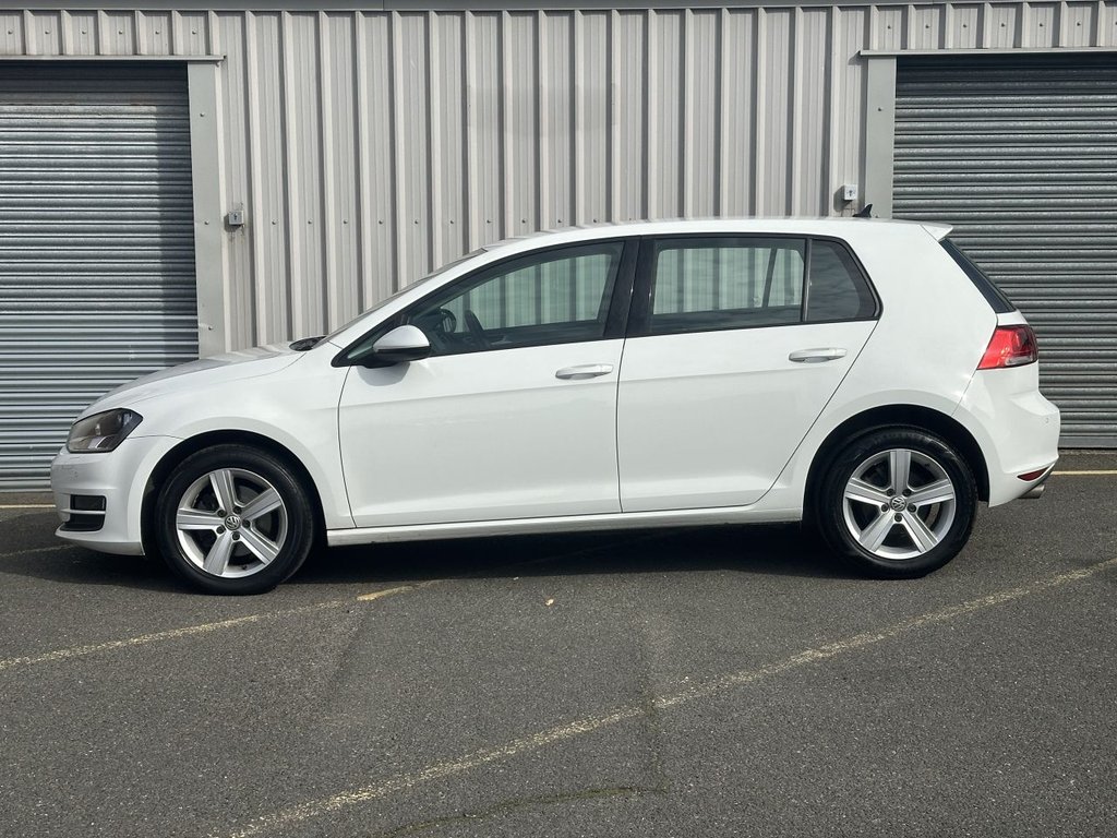 Used Volkswagen Golf 2016 for sale - 78030173: Photo 2