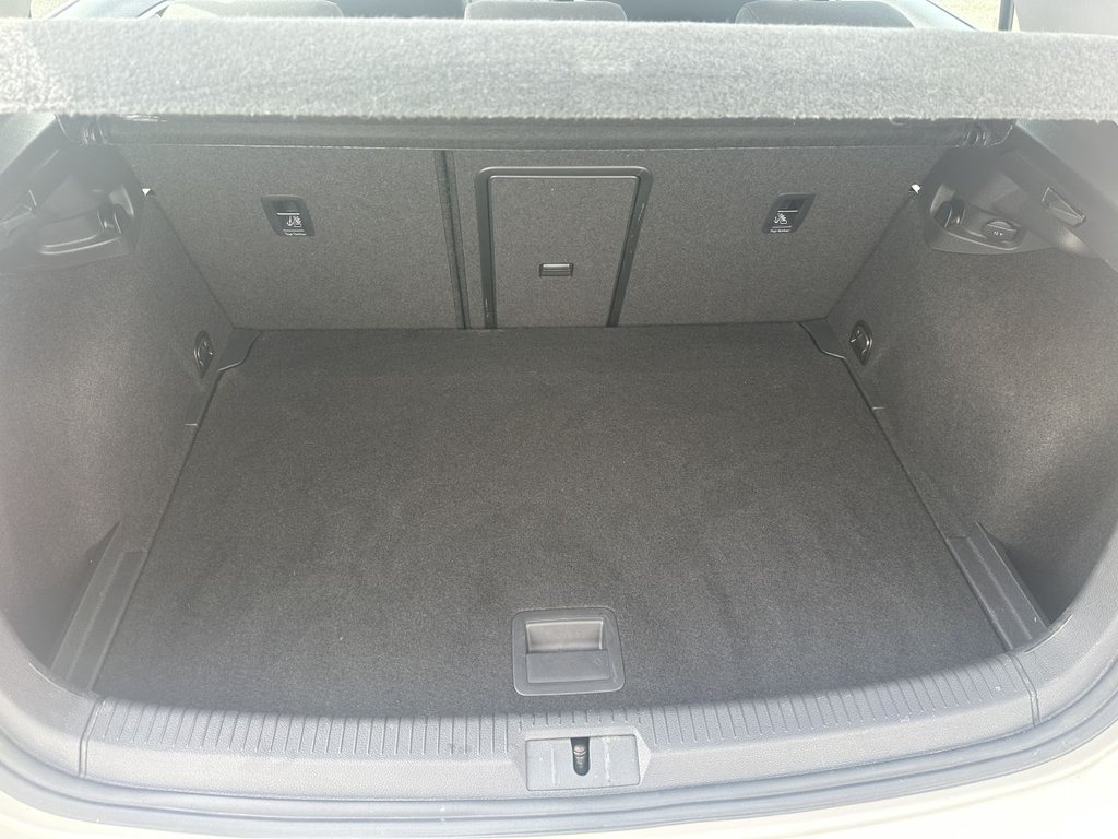 Used Volkswagen Golf 2016 for sale - 78030173: Photo 9