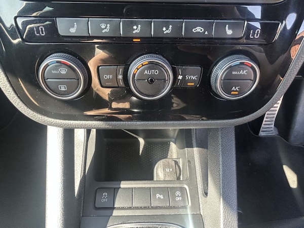 Used Volkswagen Scirocco 2017 for sale - 74930984: Photo 15