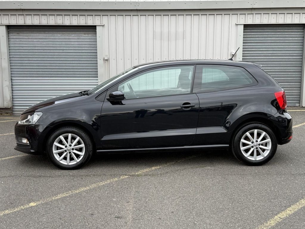 Used Volkswagen Polo 2016 for sale - 76481632: Photo 2