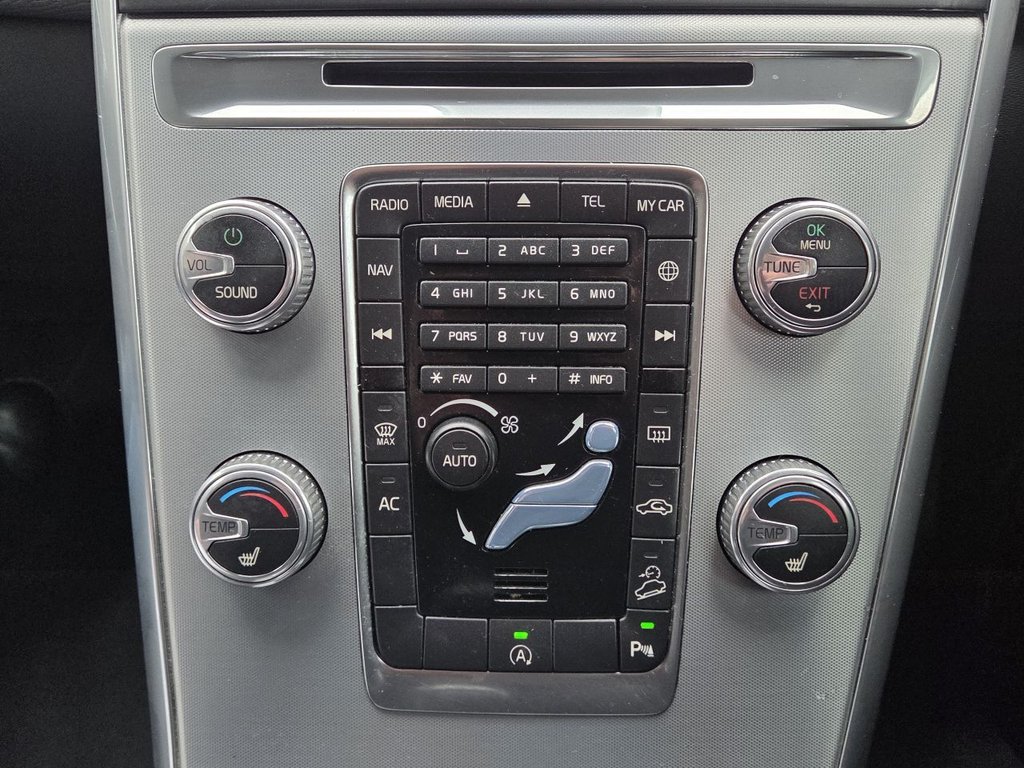 Used Volvo XC60 2017 for sale - 77153305: Photo 21