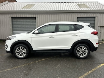 Used Hyundai TUCSON 2017 for sale - 76867683: Photo