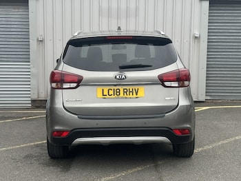 Used Kia Carens 2018 for sale - 78082720: Photo