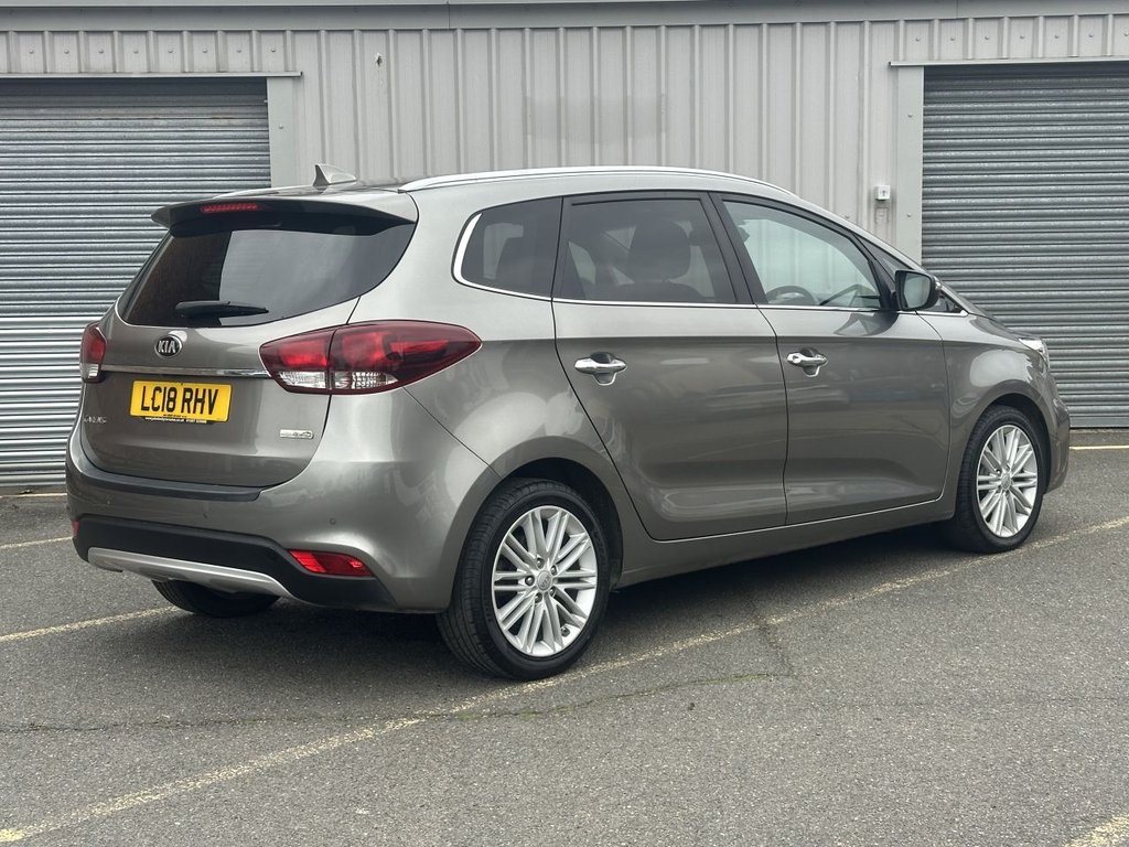 Used Kia Carens 2018 for sale - 78082720: Photo 5