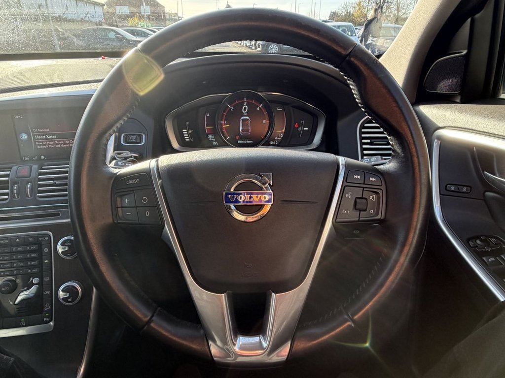 Used Volvo XC60 2015 for sale - 76569869: Photo 12