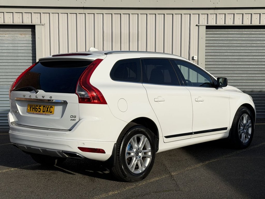 Used Volvo XC60 2015 for sale - 76569869: Photo 5