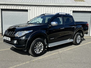 2019 (19) - 2.4 DI-D DC Warrior Pickup Double Cab 4dr Diesel Auto 4WD Euro 6 (178 ps)