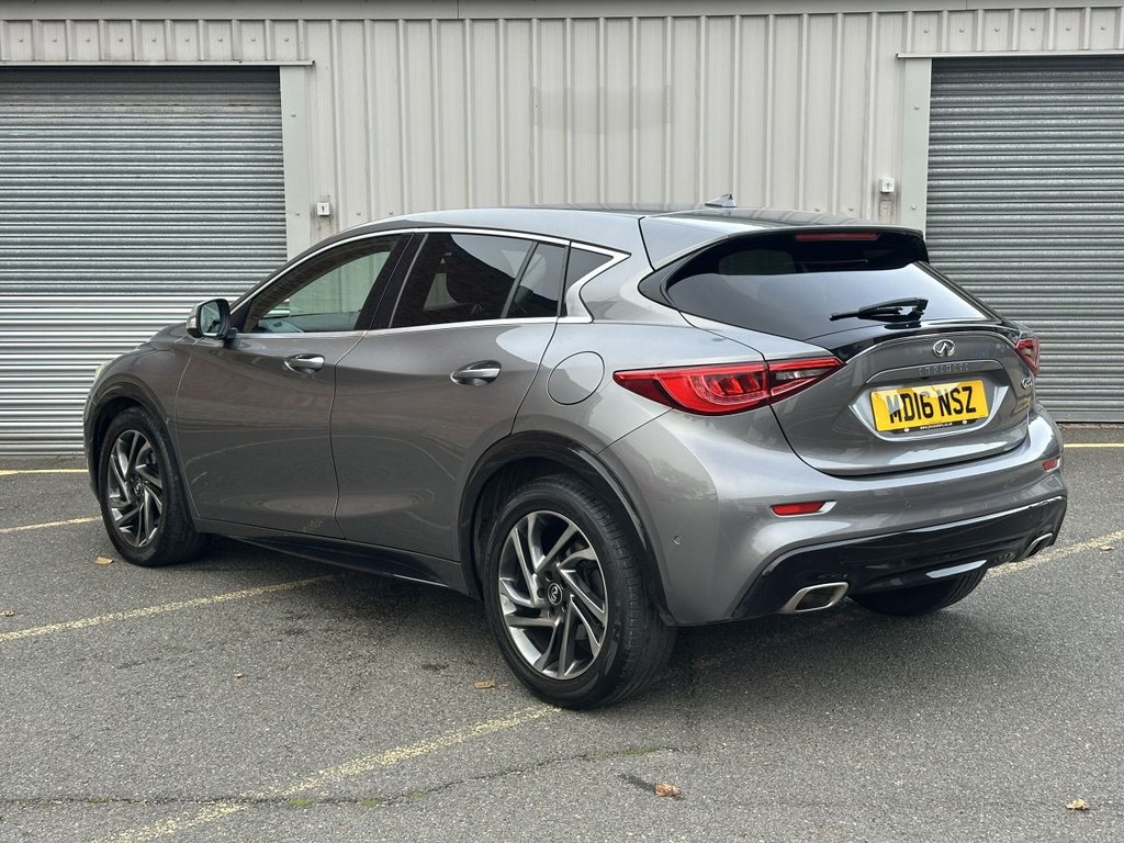 Used Infiniti Q30 2016 for sale - 76417866: Photo 3