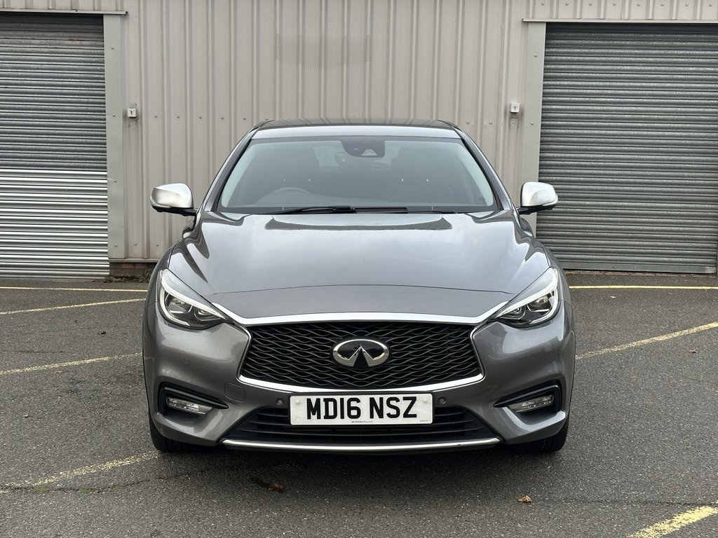 Used Infiniti Q30 2016 for sale - 76417866: Photo 8