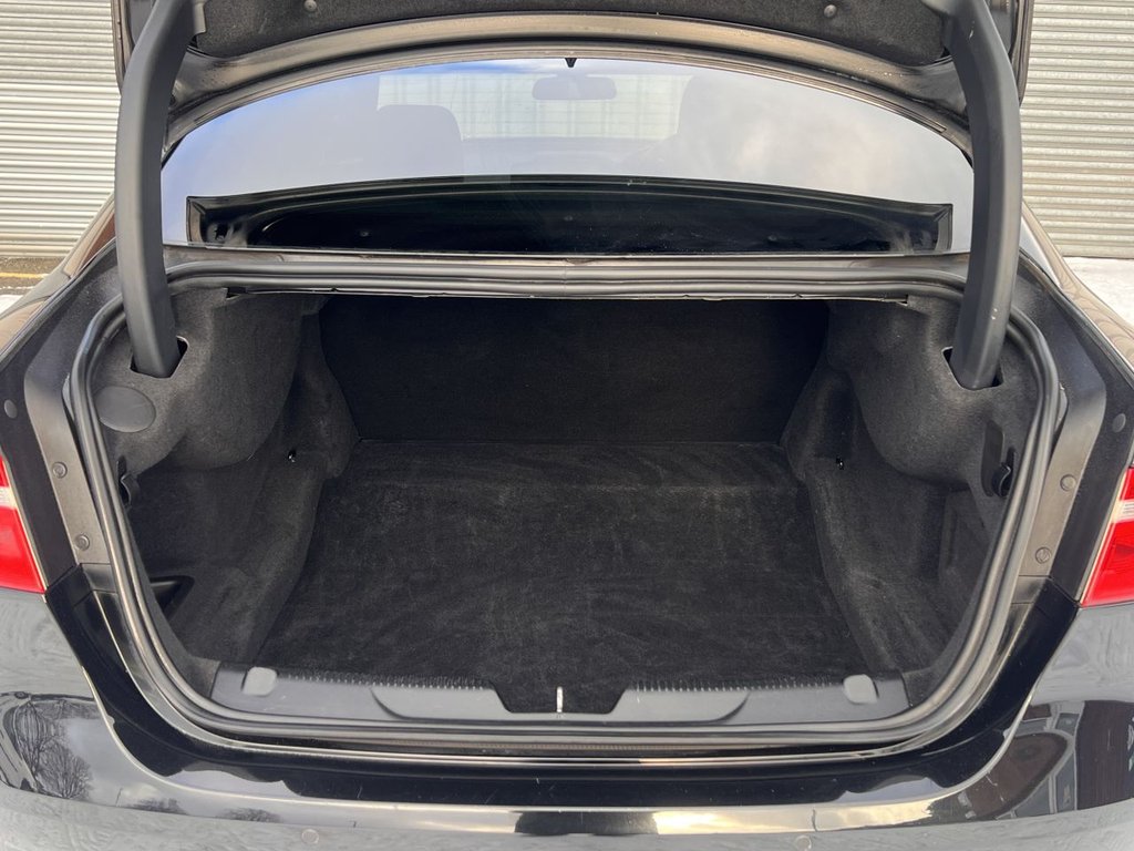 Used Jaguar XE 2018 for sale - 77084118: Photo 11