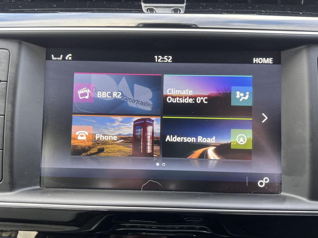 Used Jaguar XE 2018 for sale - 77084118: Photo 17