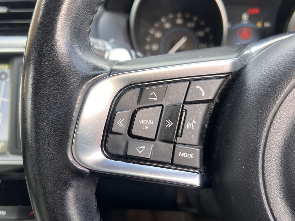 Used Jaguar XE 2018 for sale - 77084118: Photo 21