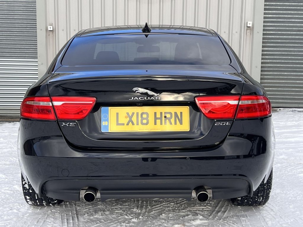 Used Jaguar XE 2018 for sale - 77084118: Photo 4