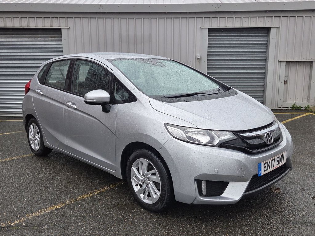 Used Honda Jazz 2017 for sale - 77110798: Photo 7