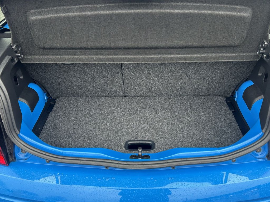 Used Volkswagen up! 2015 for sale - 76768270: Photo 10