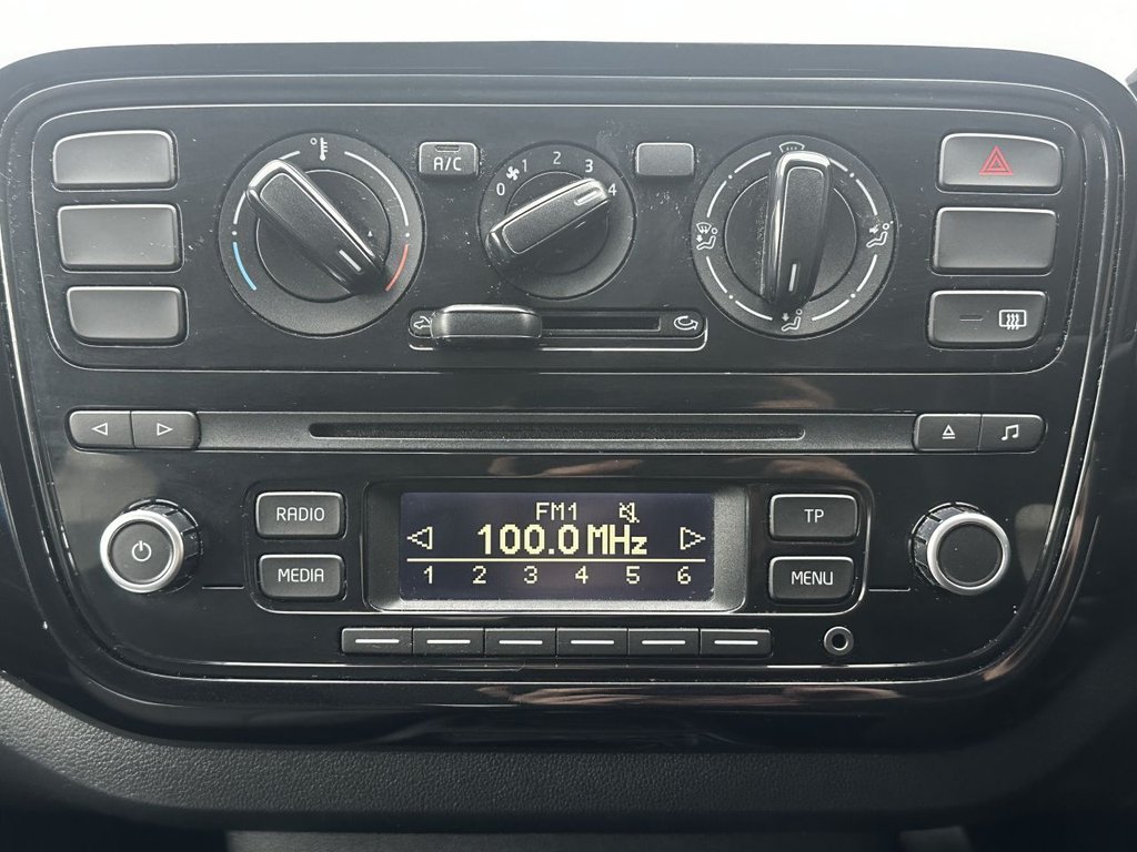 Used Volkswagen up! 2015 for sale - 76768270: Photo 13