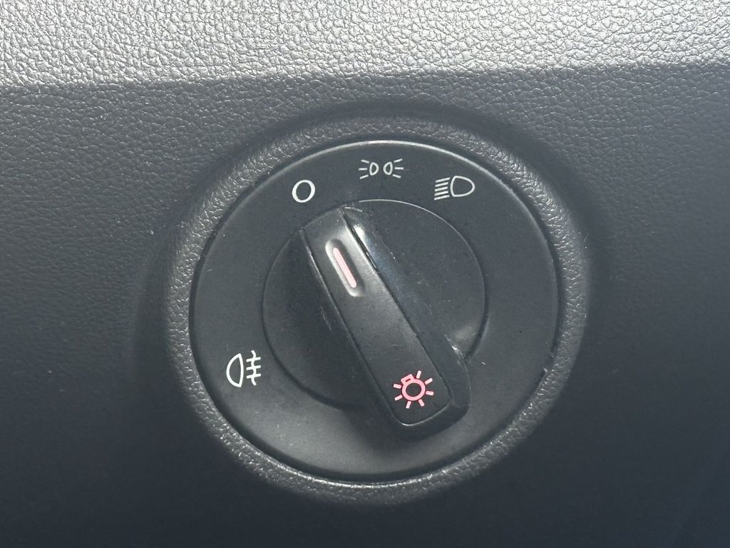 Used Volkswagen up! 2015 for sale - 76768270: Photo 16