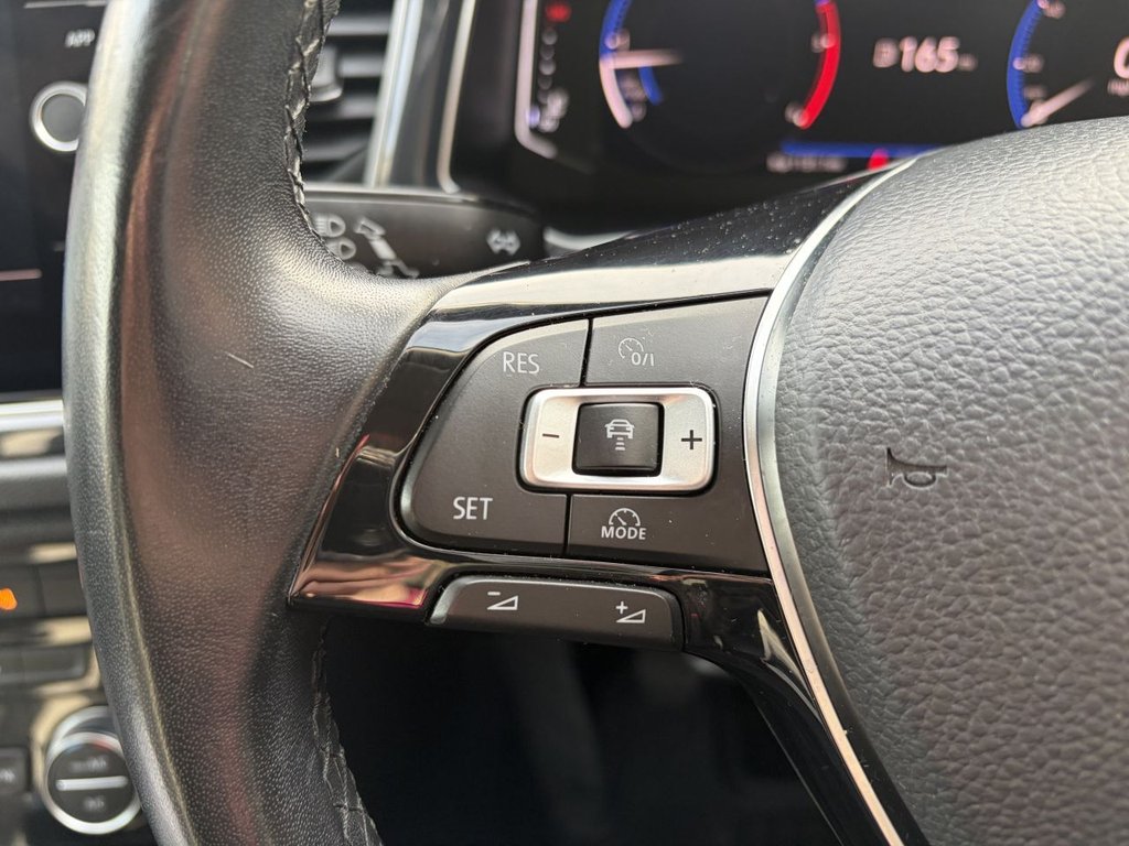 Used Volkswagen T-Roc 2018 for sale - 77692747: Photo 17