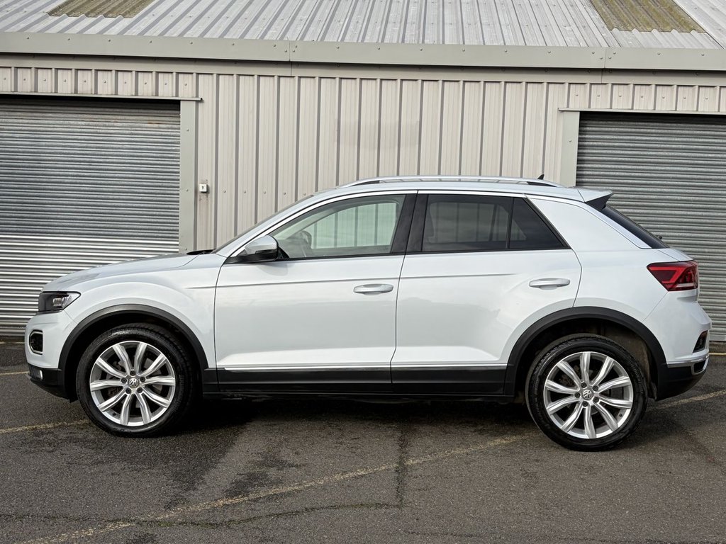 Used Volkswagen T-Roc 2018 for sale - 77692747: Photo 2