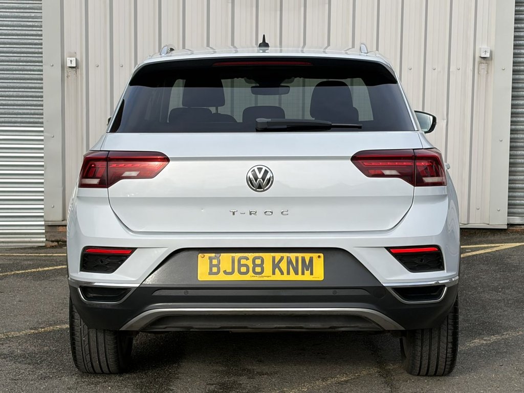 Used Volkswagen T-Roc 2018 for sale - 77692747: Photo 4