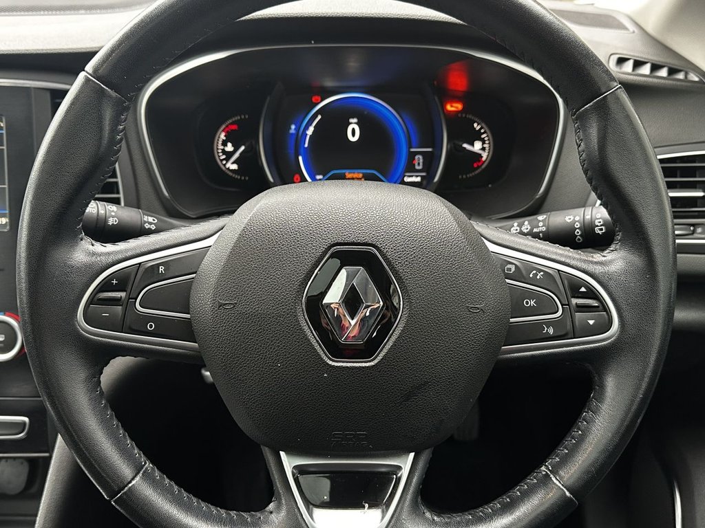 Used Renault Megane 2017 for sale - 76303767: Photo 17